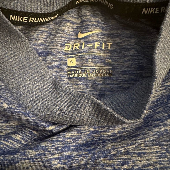 Nike Dri-FIT Element Crew SIZE SMALL - Picture 6 of 6